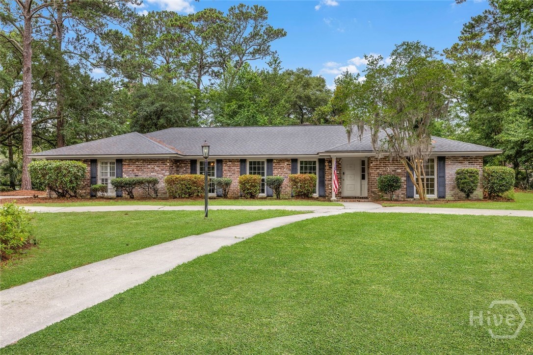 301 Wellington Road Savannah, GA 31410 - Photo 2 of 50
