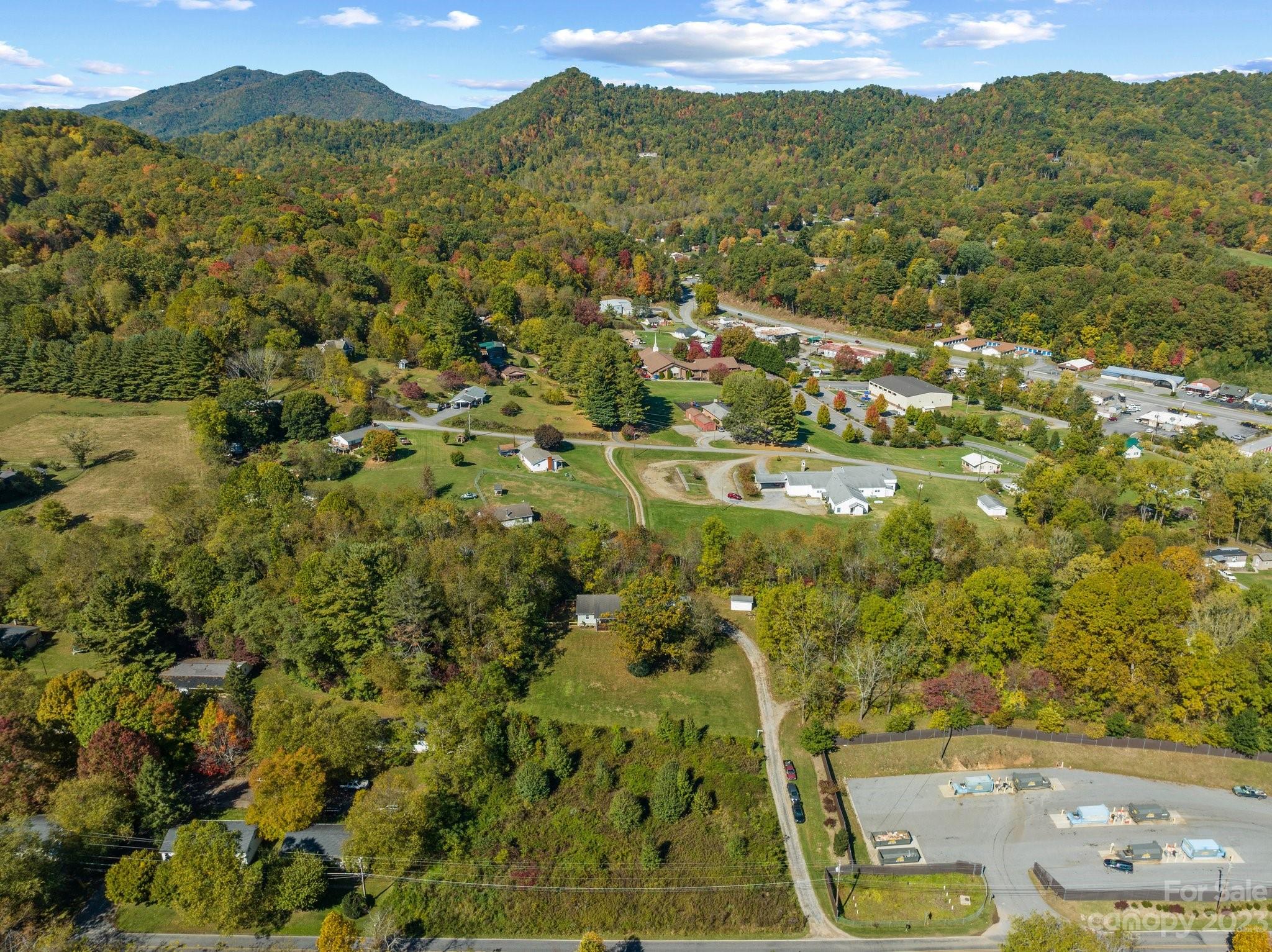 96 Mauney Cove Road Waynesville, NC 28786 - Photo 34 of 39 Gallery Image 34
