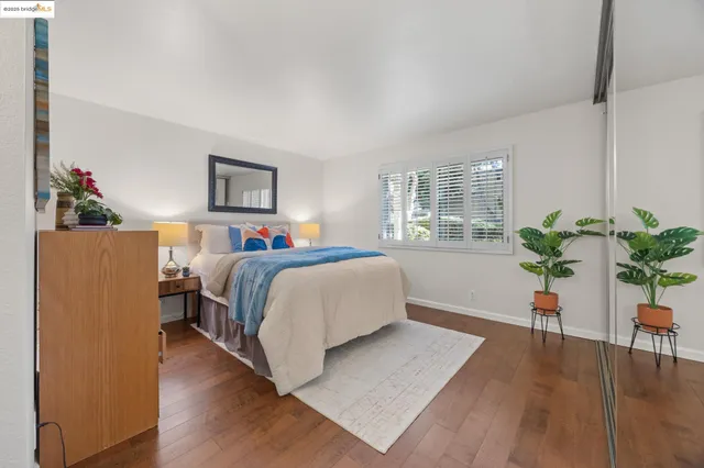 $509,000 | 1701 Central Avenue, Unit E, Alameda, CA 94501