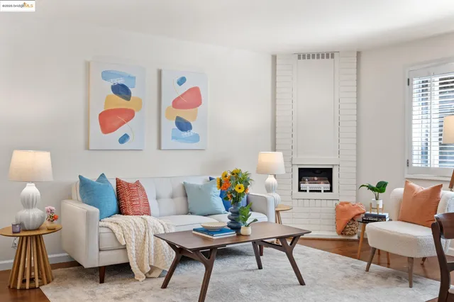 $509,000 | 1701 Central Avenue, Unit E, Alameda, CA 94501