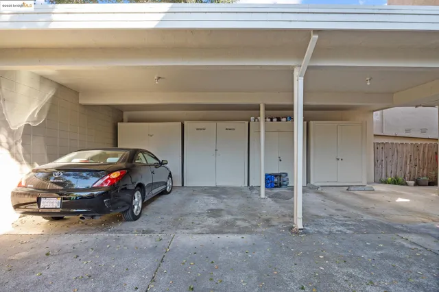 $509,000 | 1701 Central Avenue, Unit E, Alameda, CA 94501
