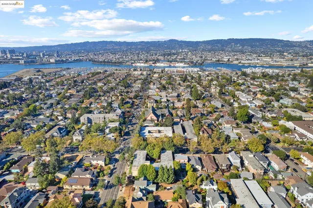 $509,000 | 1701 Central Avenue, Unit E, Alameda, CA 94501