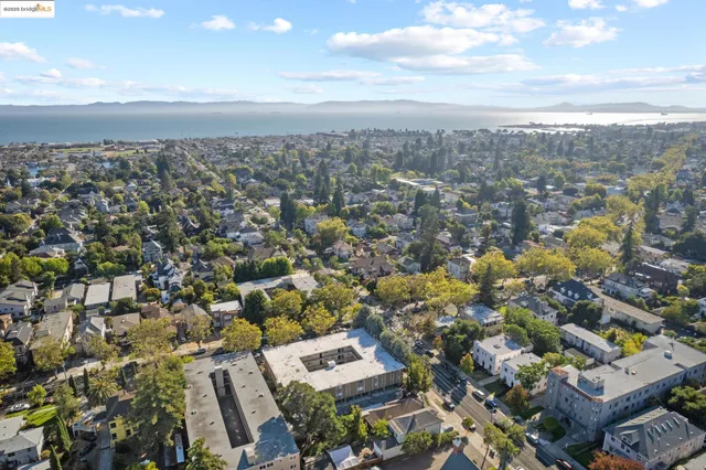 $509,000 | 1701 Central Avenue, Unit E, Alameda, CA 94501