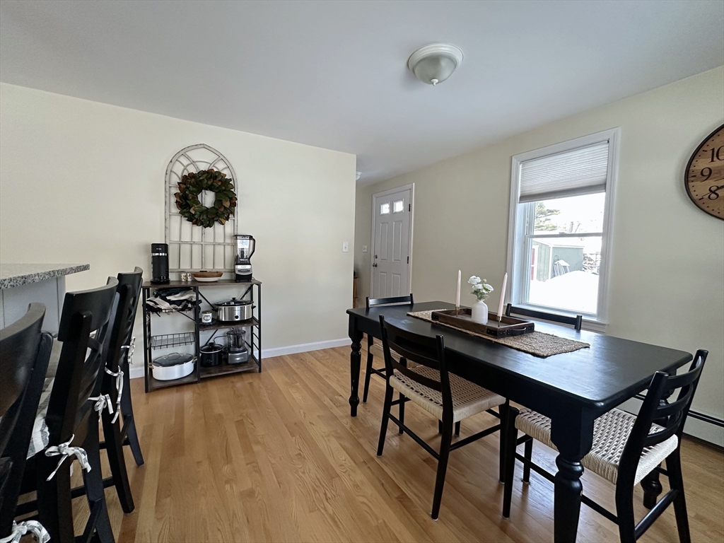 4 Upton Street Halifax, MA 02338 - Photo 8 of 25