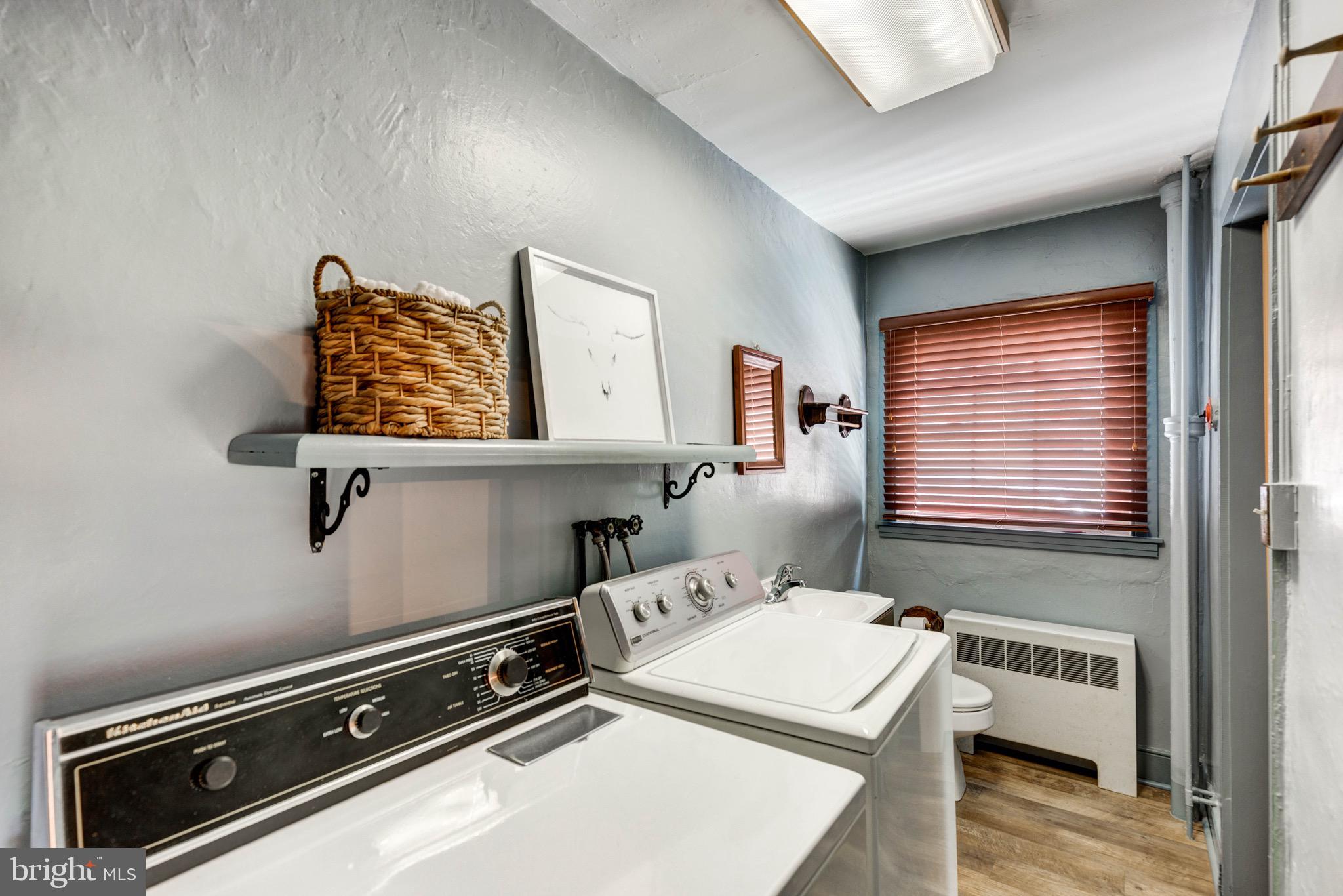 3441 Uniontown Road Westminster, MD 21158 - Photo 24 of 43 Main level laundry