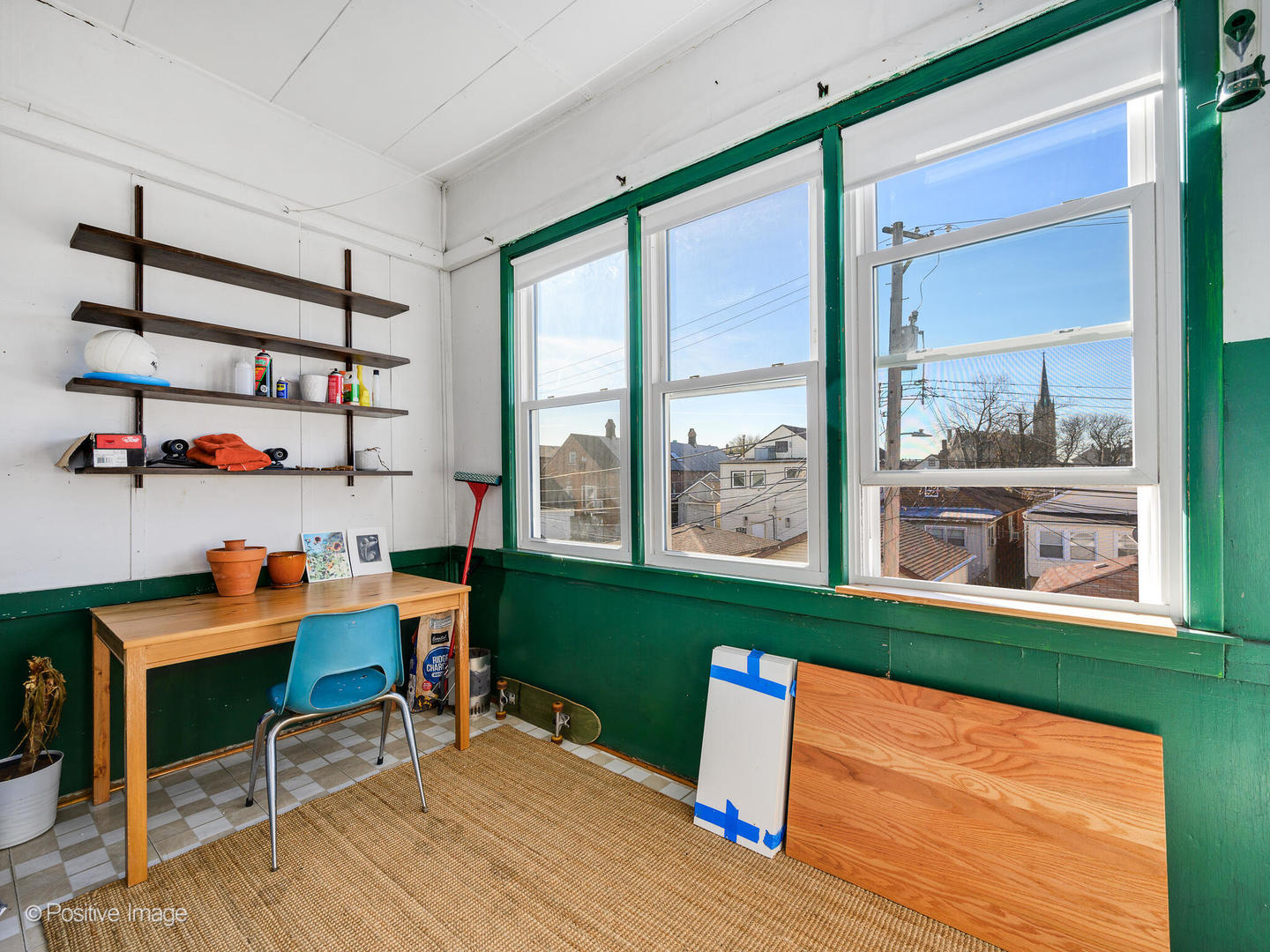 3016 South Throop Street Chicago, IL 60608 - Photo 20 of 32 a room with furniture and a window