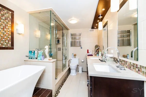 $11,000 | 2800 North Lake Shore Drive, Unit 38143816, Chicago, IL 60657
