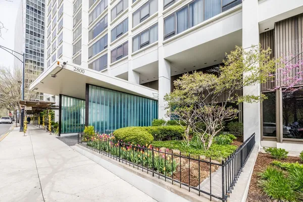 $11,000 | 2800 North Lake Shore Drive, Unit 38143816, Chicago, IL 60657