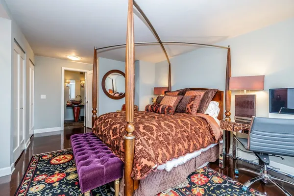 $11,000 | 2800 North Lake Shore Drive, Unit 38143816, Chicago, IL 60657