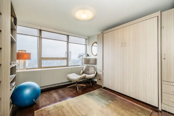 $11,000 | 2800 North Lake Shore Drive, Unit 38143816, Chicago, IL 60657