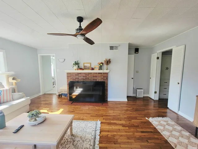 $185,000 | 1205 East Reynolds Street, Goshen, IN 46528