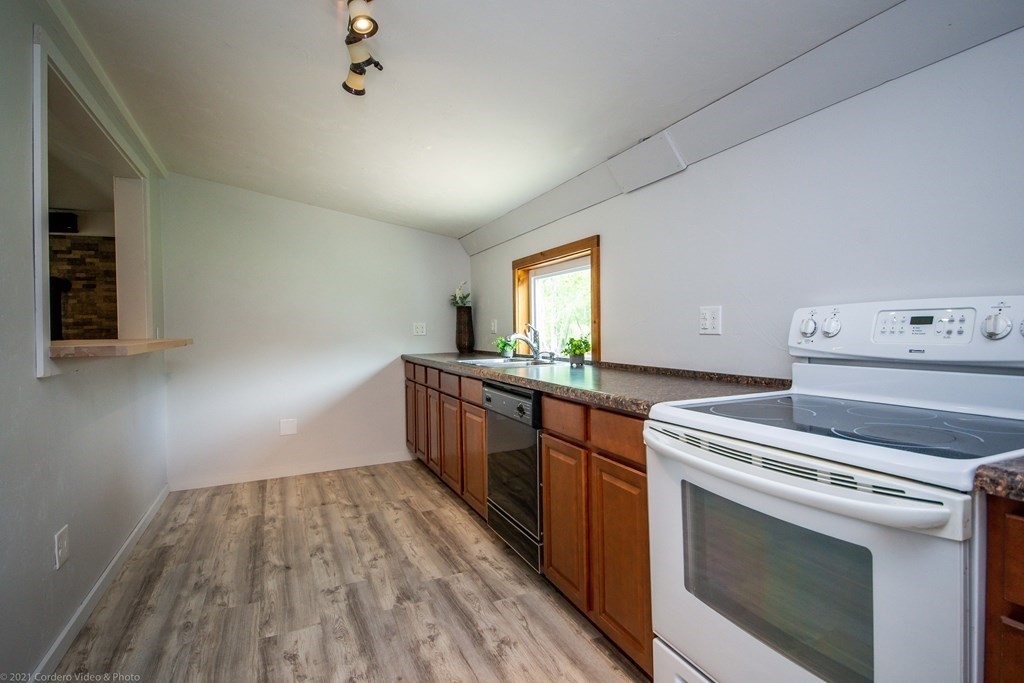 46 Forge Road Freetown, MA 02702 - Photo 32 of 38