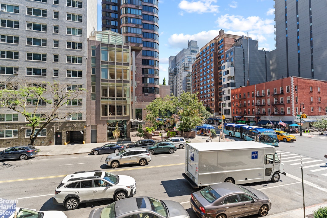 446 East 86th Street, Unit 2B Manhattan, NY 10028 - Photo 7 of 8