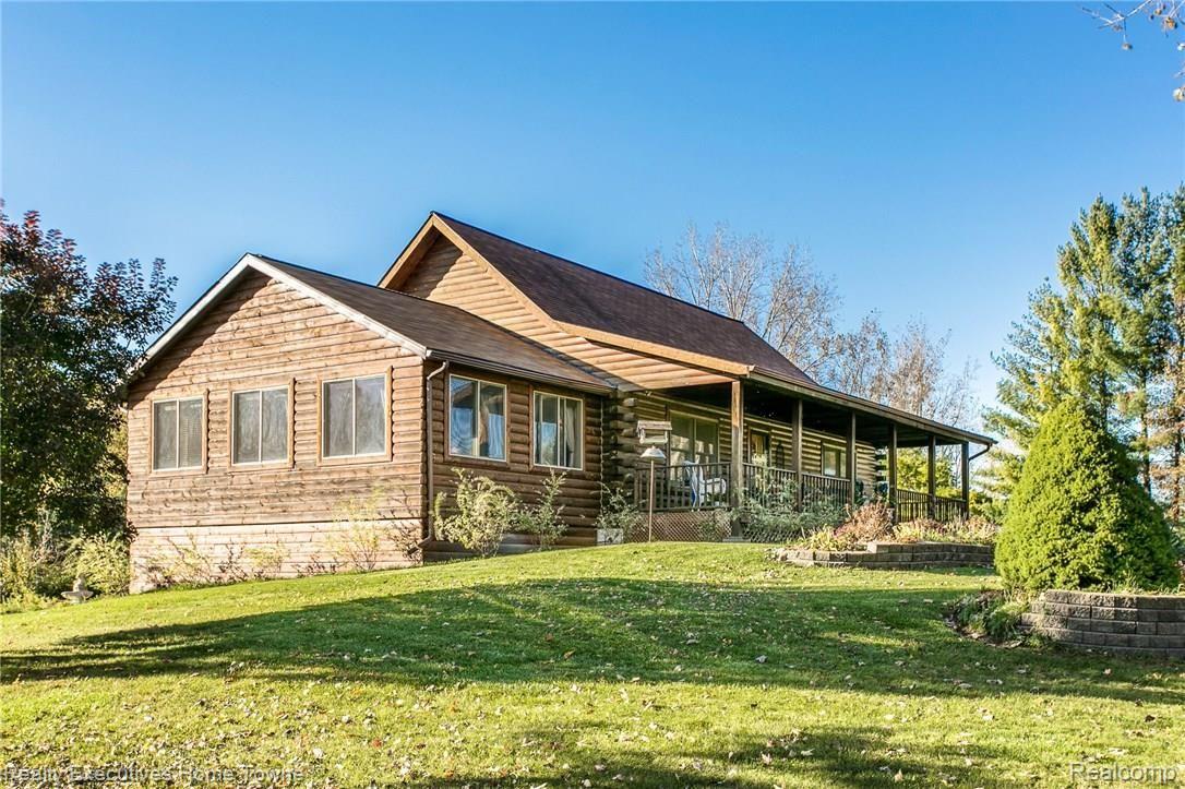 672 Palms Road Goodells, MI 48027 - Photo 14 of 42 a2 672 Palms-10.JPG