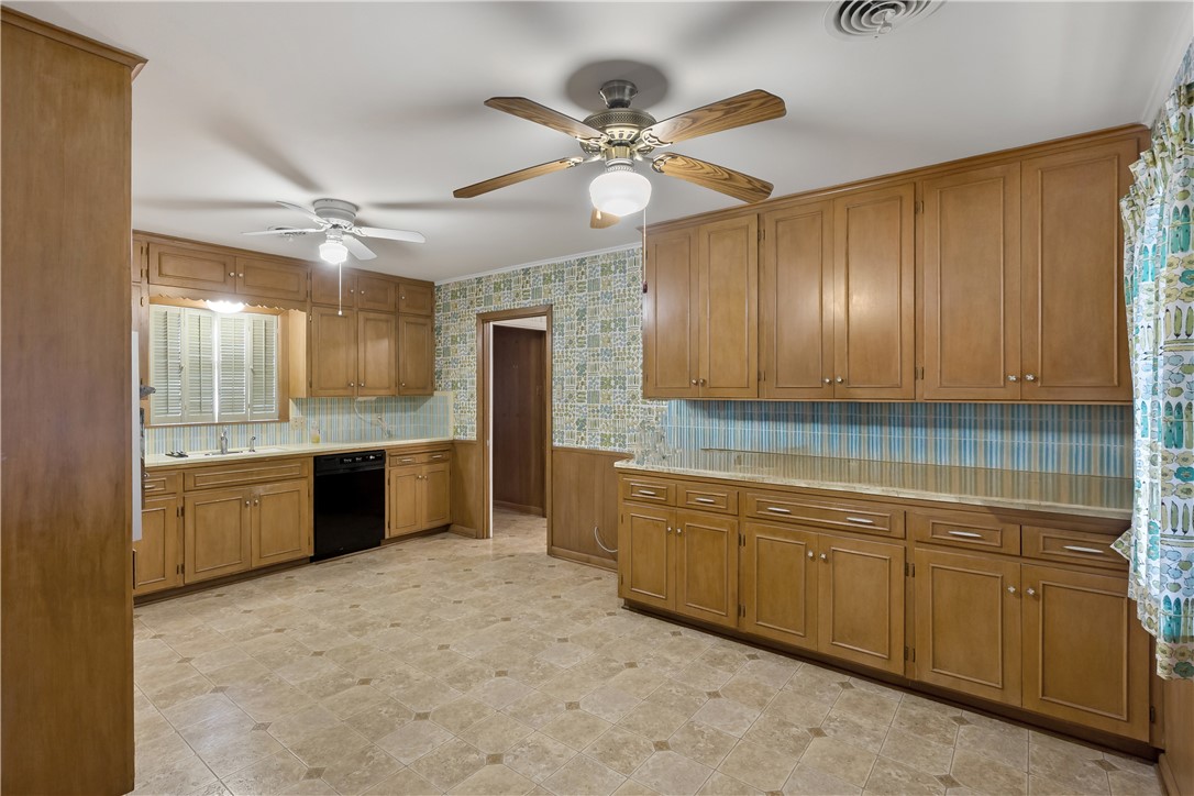 506 Maple Street Calvert, TX 77837 - Photo 17 of 40