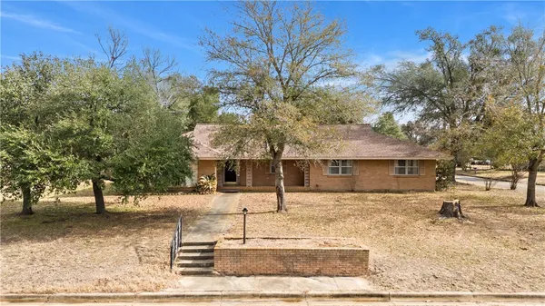 a view of outdoor space with trees