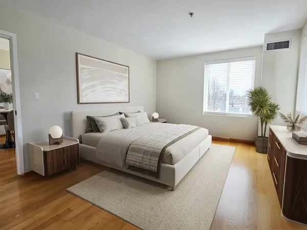 $995,000 | 950 Massachusetts Avenue, Unit 307, Cambridge, MA 02139
