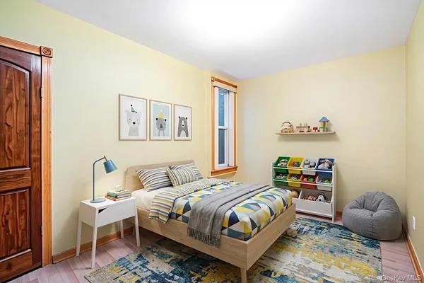 $3,100 | 71-20 68th Street | Glendale