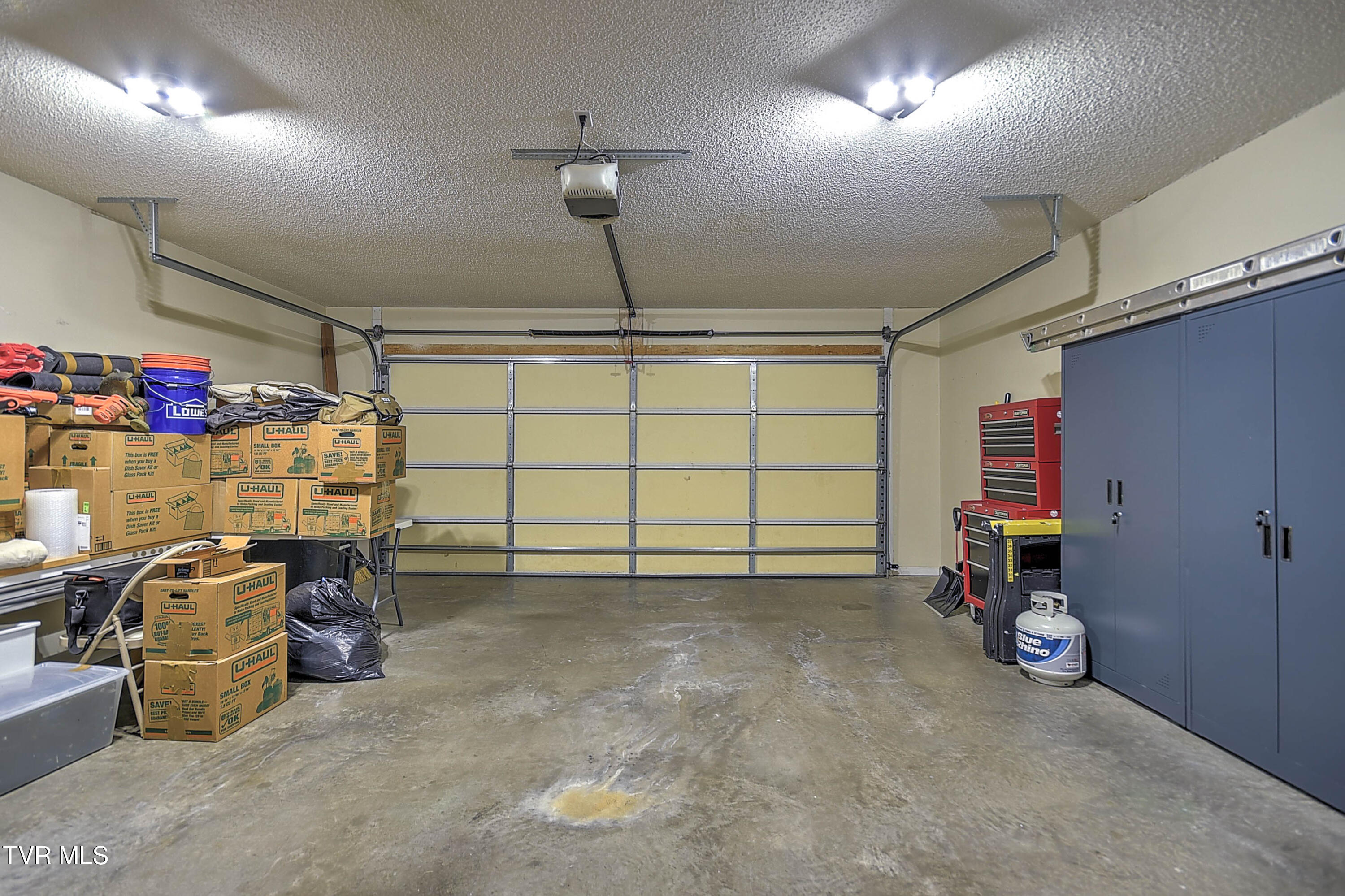 140 Robinson Walk, Unit B Bristol, TN 37620 - Photo 22 of 57 140 Robinson Walk GUnit-25