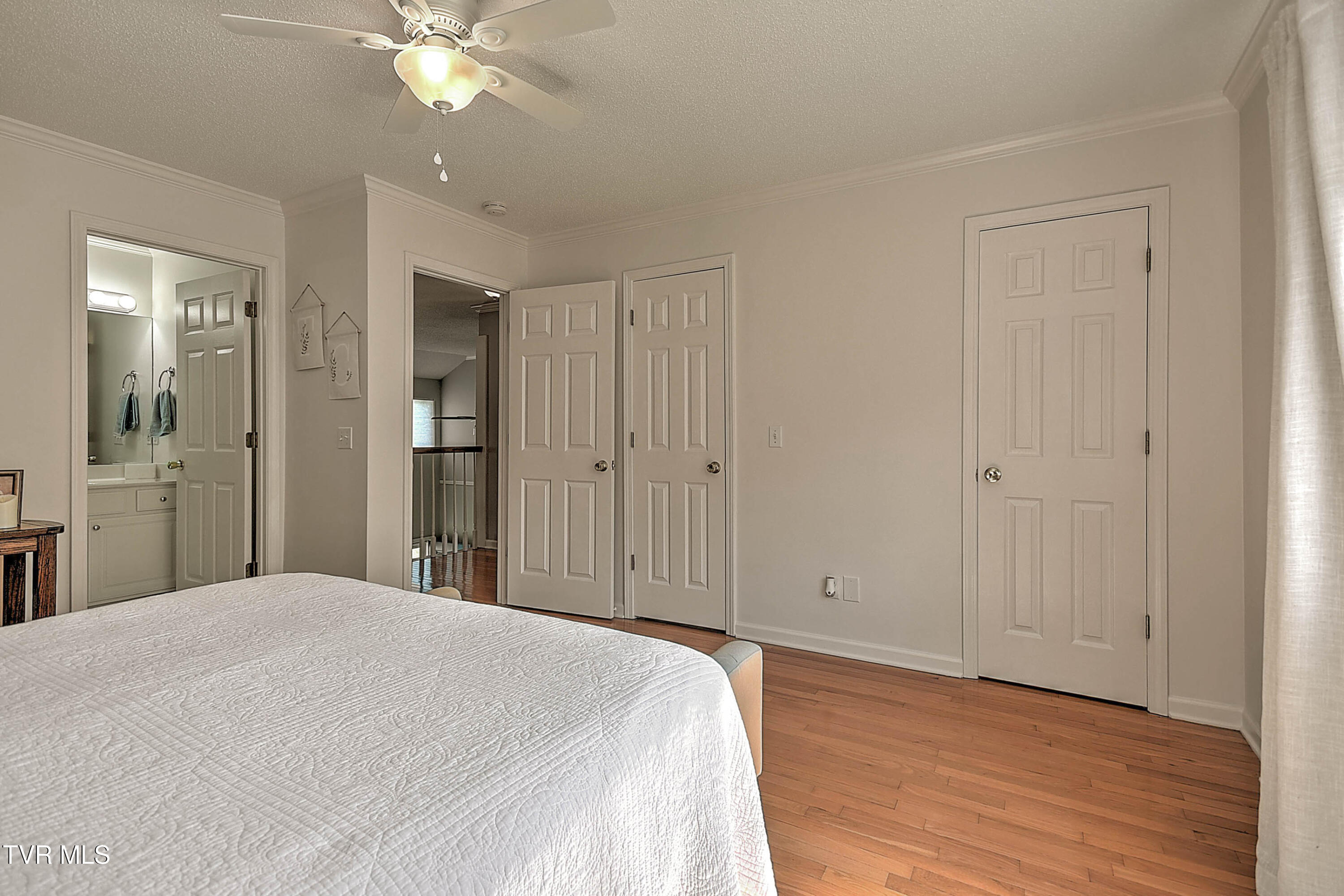 140 Robinson Walk, Unit B Bristol, TN 37620 - Photo 30 of 57 140 Robinson Walk GUnit-33