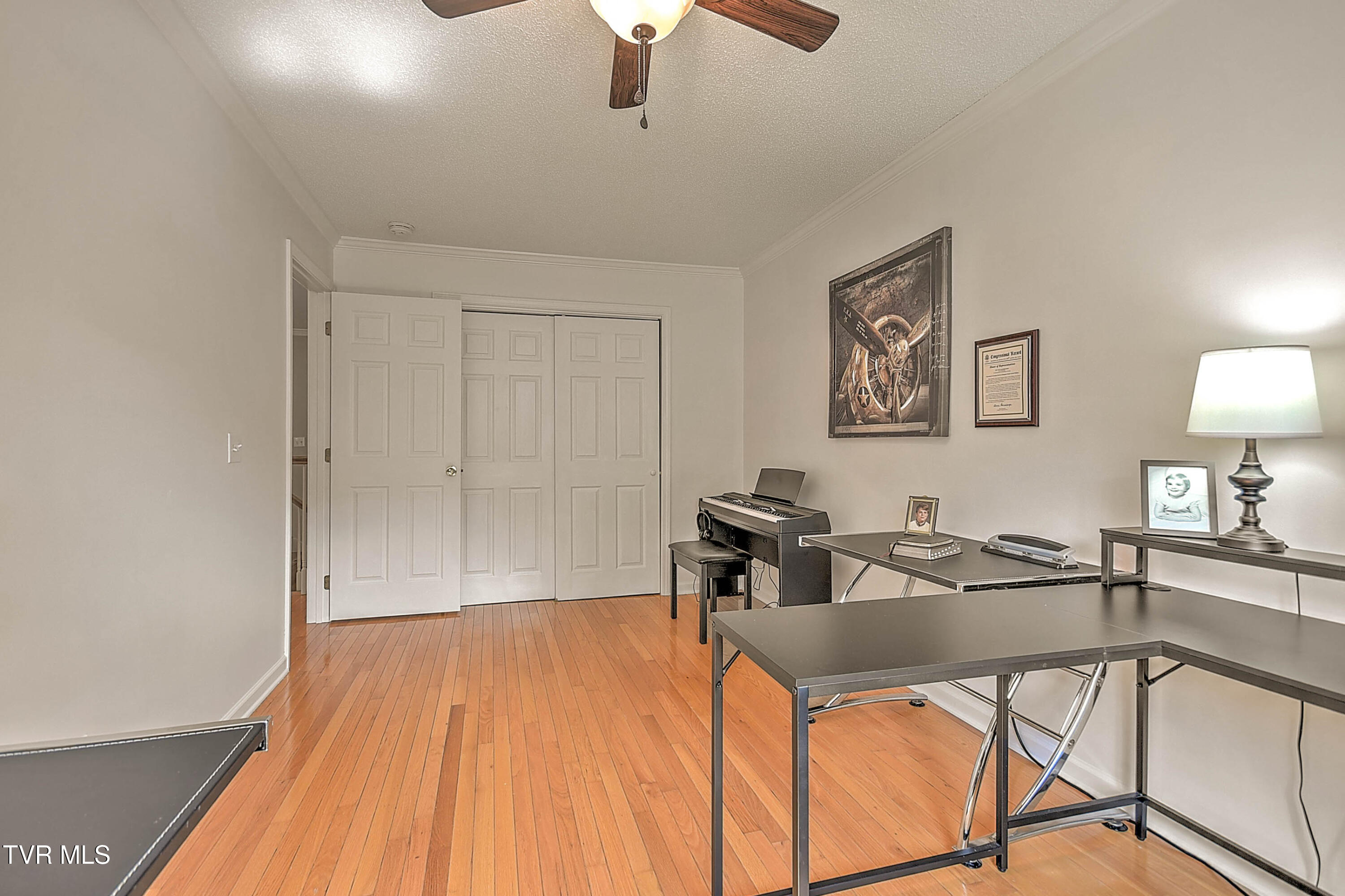 140 Robinson Walk, Unit B Bristol, TN 37620 - Photo 35 of 57 140 Robinson Walk GUnit-38