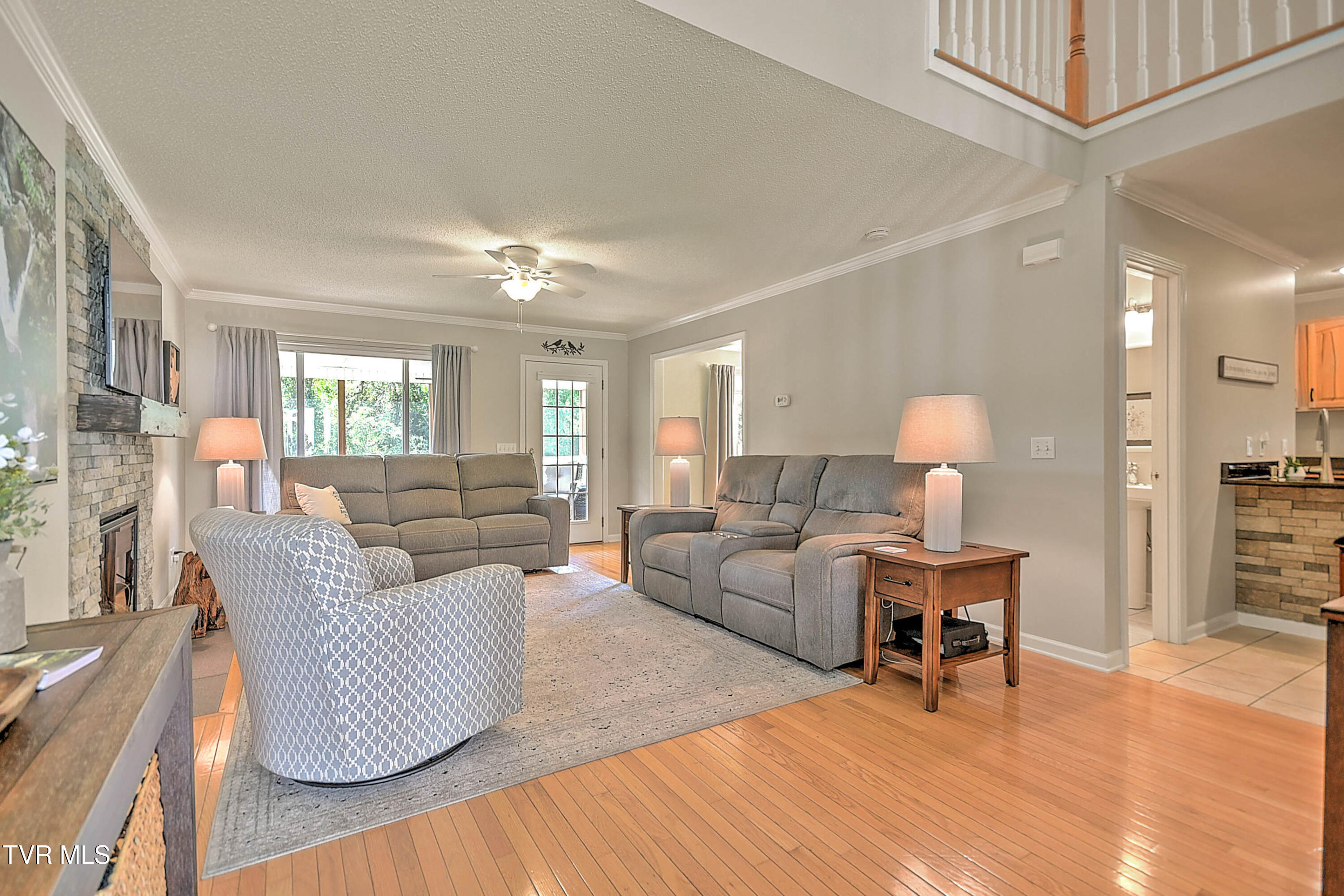 140 Robinson Walk, Unit B Bristol, TN 37620 - Photo 5 of 57 140 Robinson Walk GUnit-7
