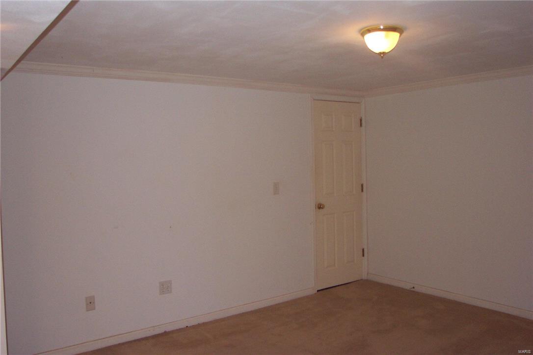 751 Shallowcreek Ballwin, MO 63021 - Photo 29 of 33 Gallery Image 29