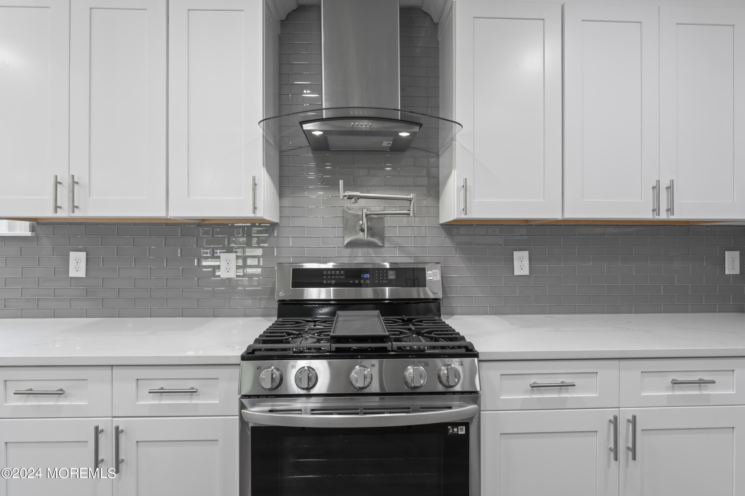 282 West Farms Road Farmingdale, NJ 07727 - Photo 19 of 77 photos_high_resolution_HOM00415