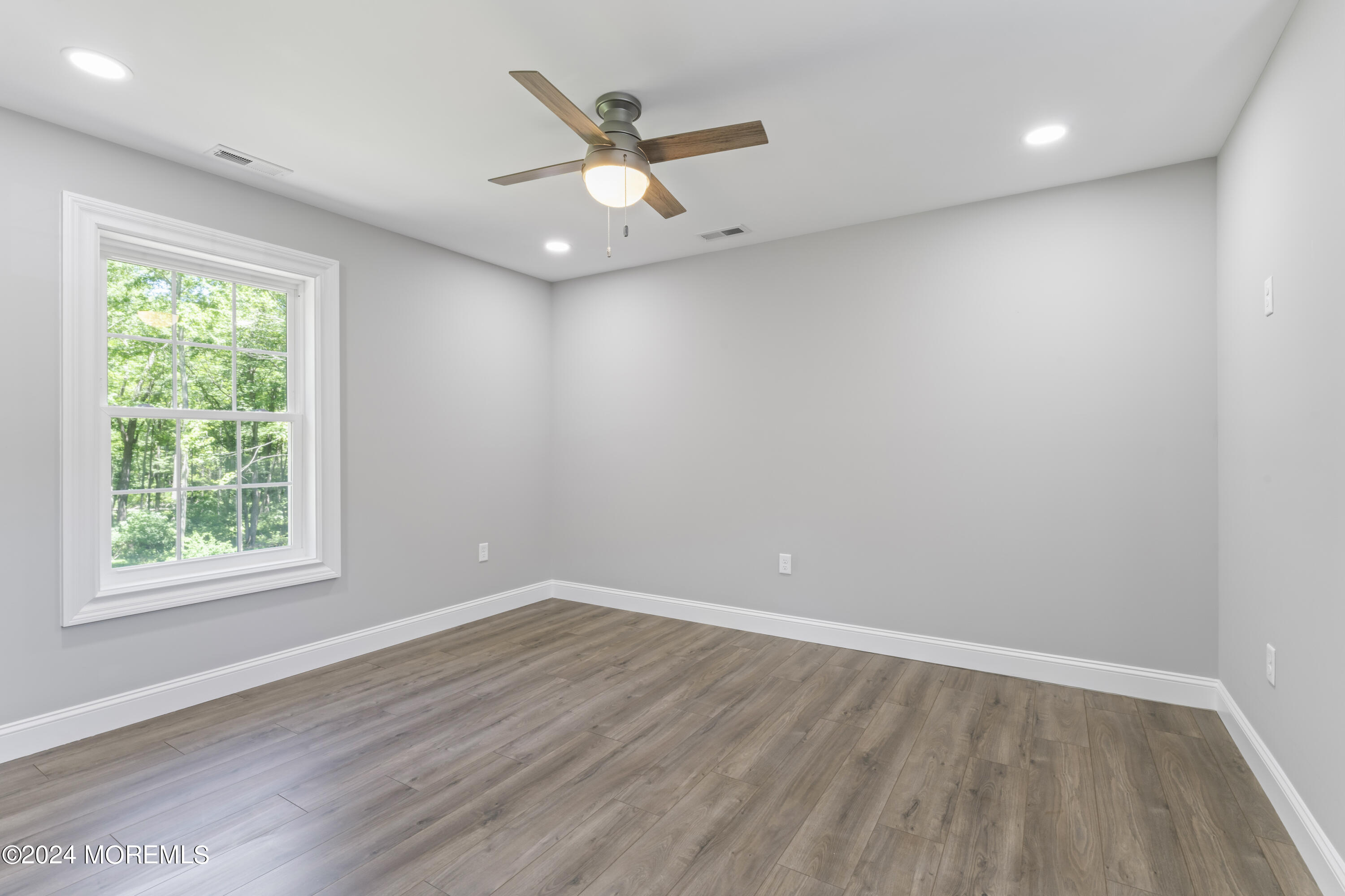 282 West Farms Road Farmingdale, NJ 07727 - Photo 42 of 77 Bed 1