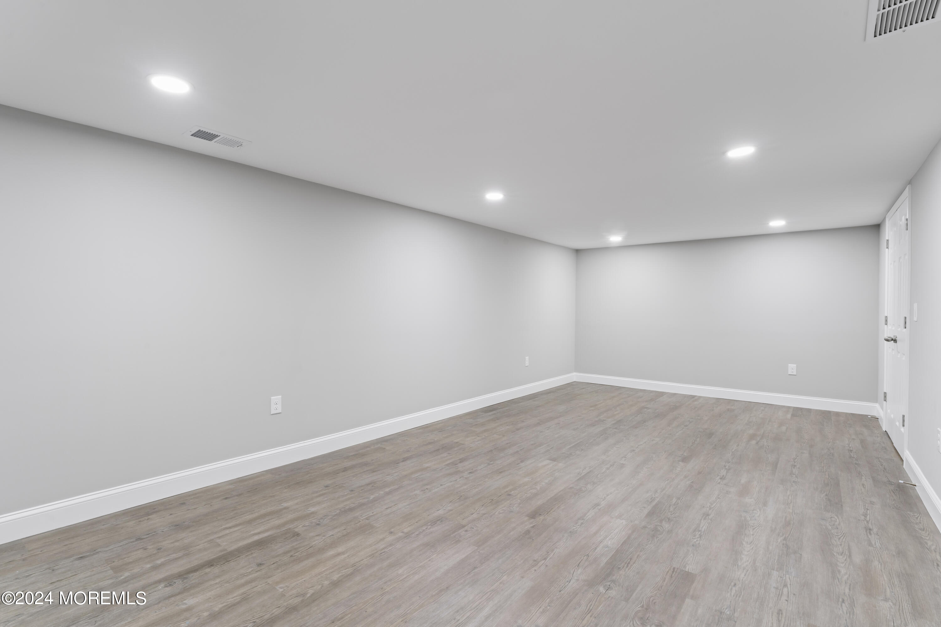 282 West Farms Road Farmingdale, NJ 07727 - Photo 63 of 77 Lower level Bonus Space