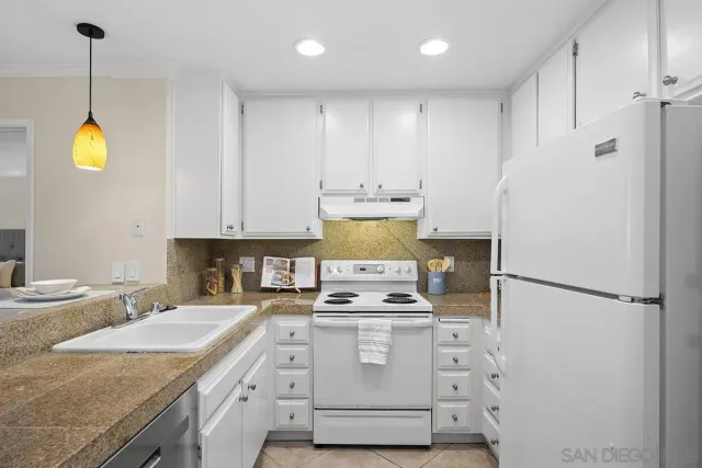 $549,000 | 10225 Caminito Cuervo, Unit 148, San Diego, CA 92108