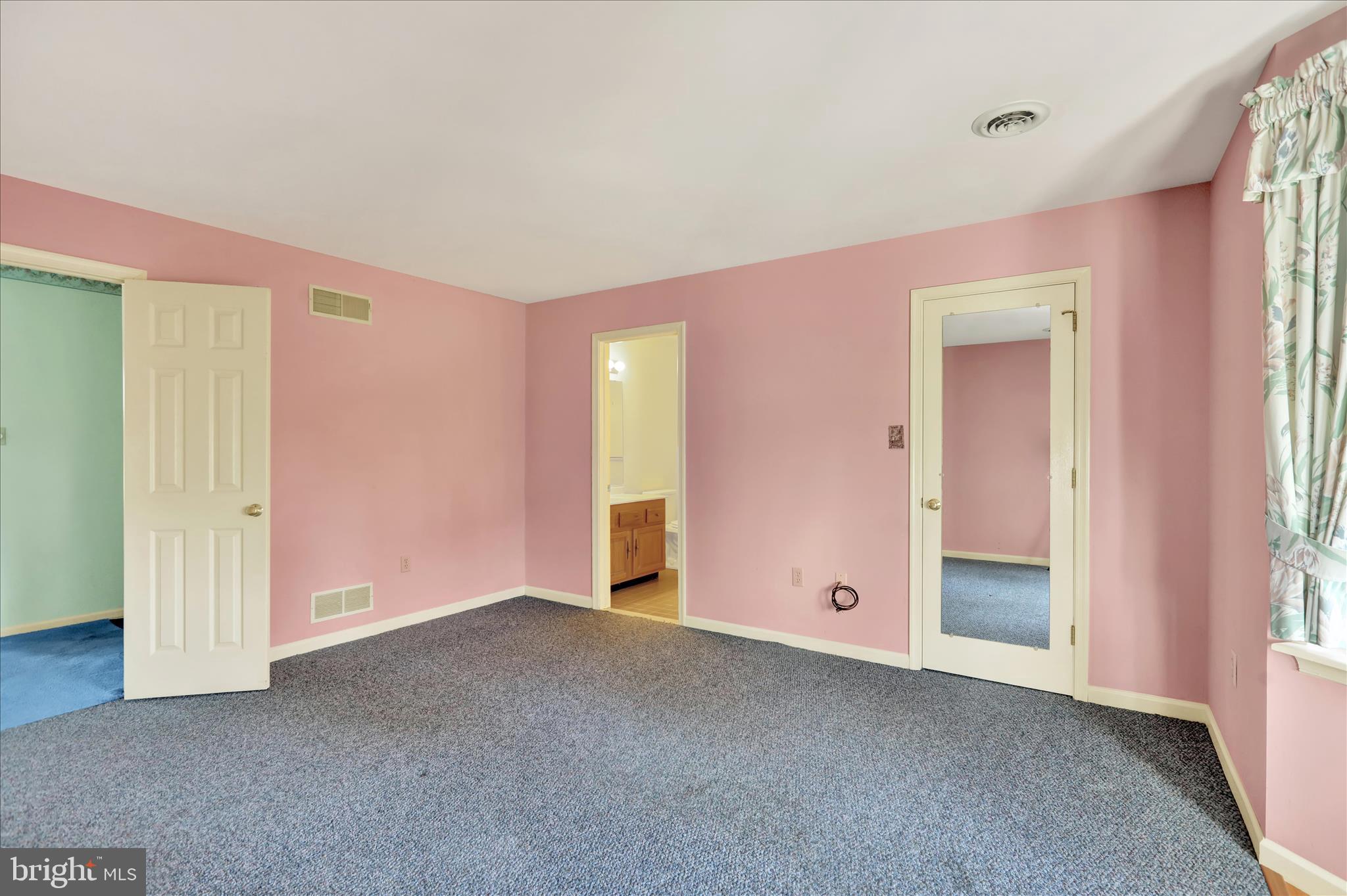 146 Heather Lane Reading, PA 19610 - Photo 21 of 25 a view of an empty room with a window