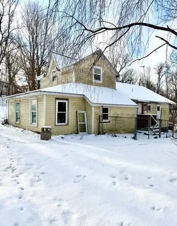 $115,000 | 216 Crane Street, Union City, MI 49094