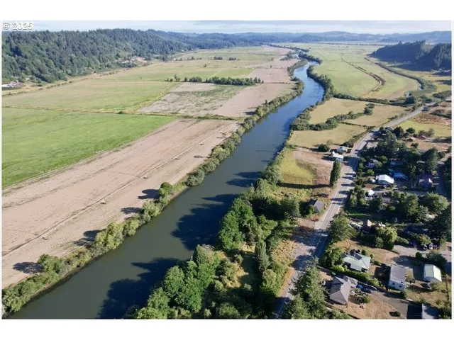 a view of an ocean and beach