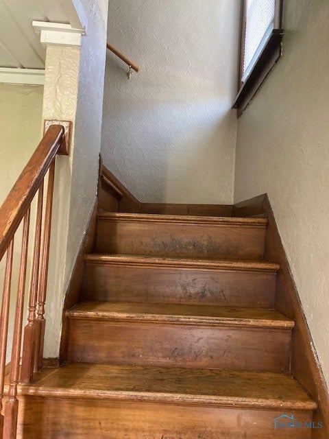 2641 Calverton Road Toledo, OH 43607 - Photo 12 of 32 Gallery Image 12