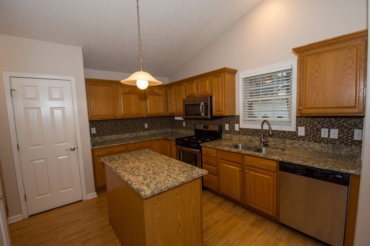 55412 Priem Road Elkhart, IN 46514 - Photo 18 of 25 Gallery Image 18