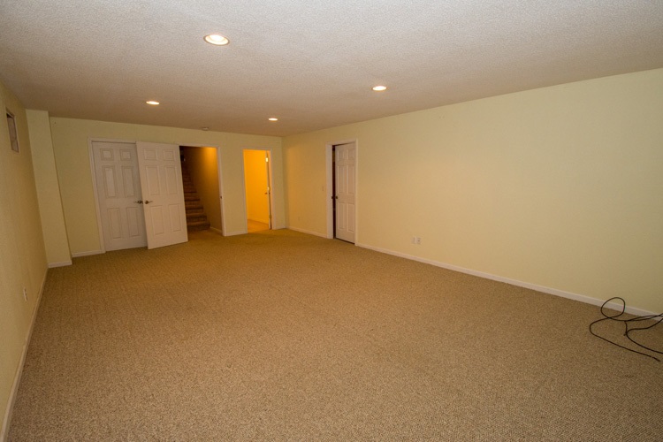 55412 Priem Road Elkhart, IN 46514 - Photo 8 of 25 Gallery Image 8
