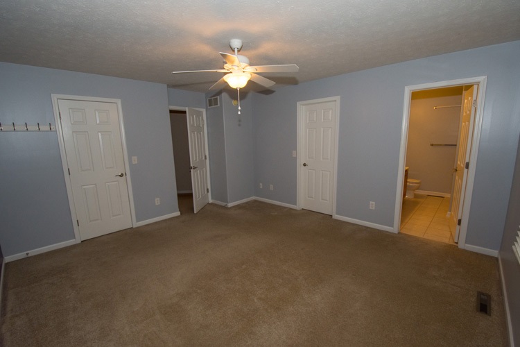 55412 Priem Road Elkhart, IN 46514 - Photo 10 of 25 Gallery Image 10