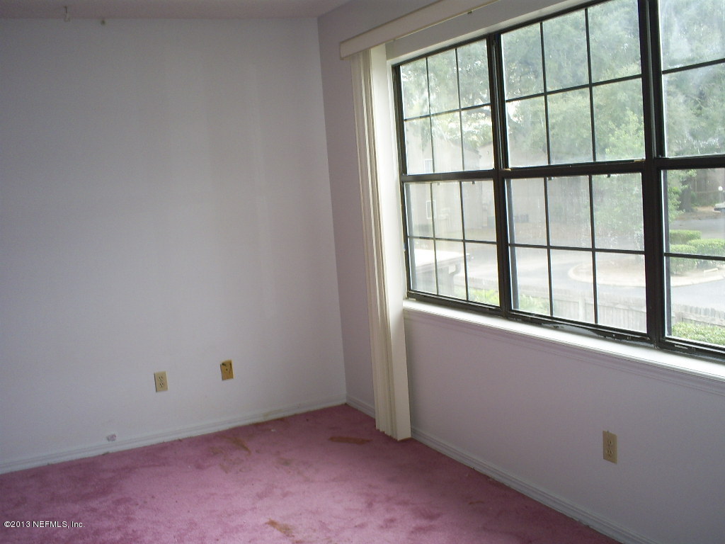 5332 Fort Caroline Road Jacksonville, FL 32277 - Photo 2 of 9 bed 1
