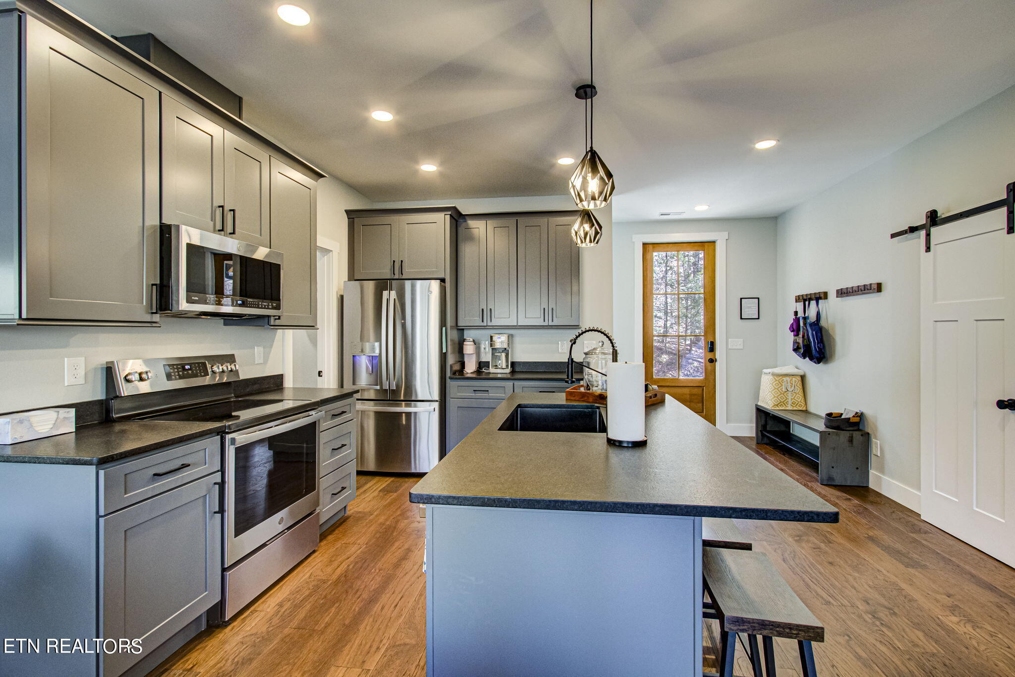 536 Laurel Road Townsend, TN 37882 - Photo 7 of 60 Kitchen