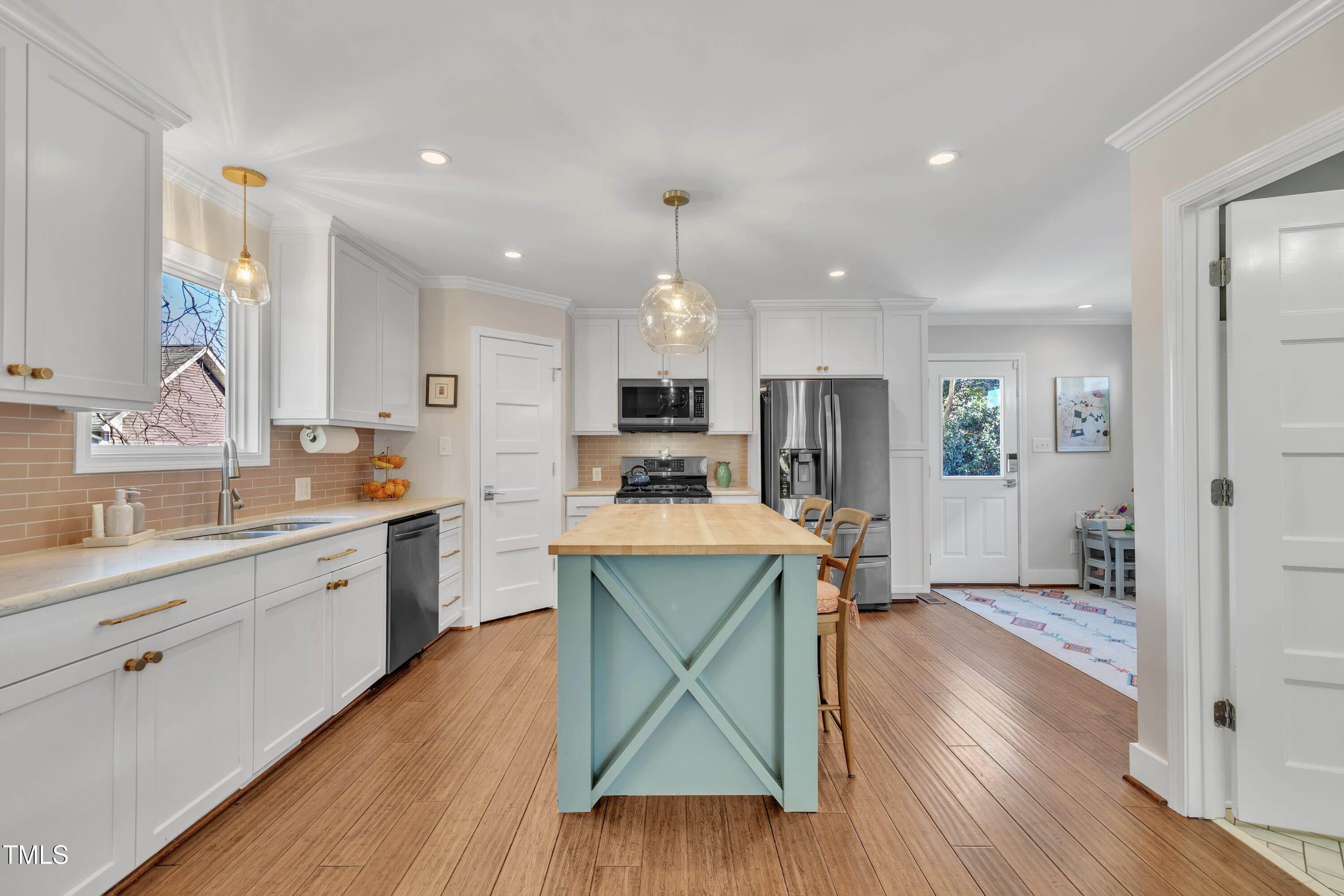 805 South Person Street Raleigh, NC 27601 - Photo 6 of 34 18-805 S Person St-8