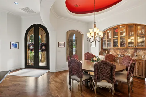 $1,750,000 | 105 Cog Hill Court, Austin, TX 78738