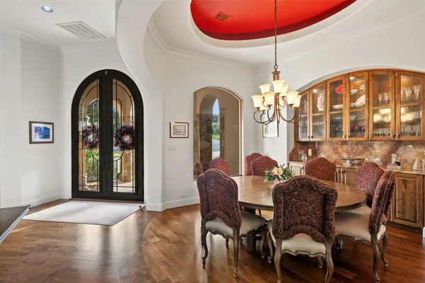 $1,750,000 | 105 Cog Hill Court, Austin, TX 78738