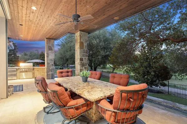 $1,750,000 | 105 Cog Hill Court, Austin, TX 78738