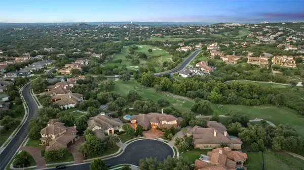 $1,750,000 | 105 Cog Hill Court, Austin, TX 78738