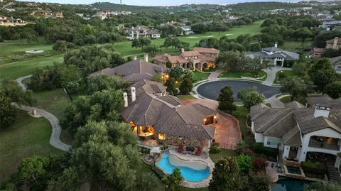 $1,750,000 | 105 Cog Hill Court, Austin, TX 78738