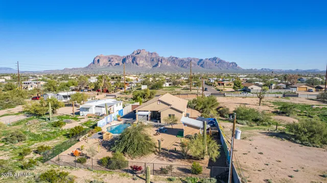 $599,900 | 614 North Tomahawk Road, Apache Junction, AZ 85119