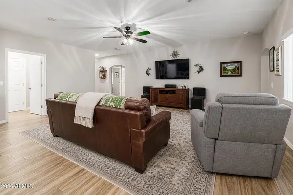 $574,900 | 614 North Tomahawk Road, Apache Junction, AZ 85119