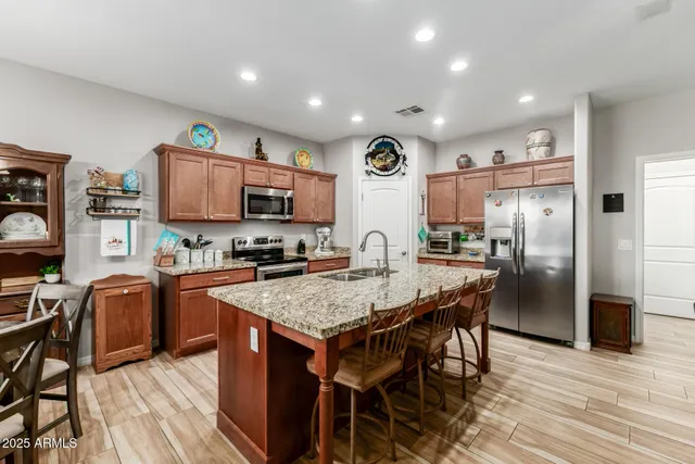 $599,900 | 614 North Tomahawk Road, Apache Junction, AZ 85119