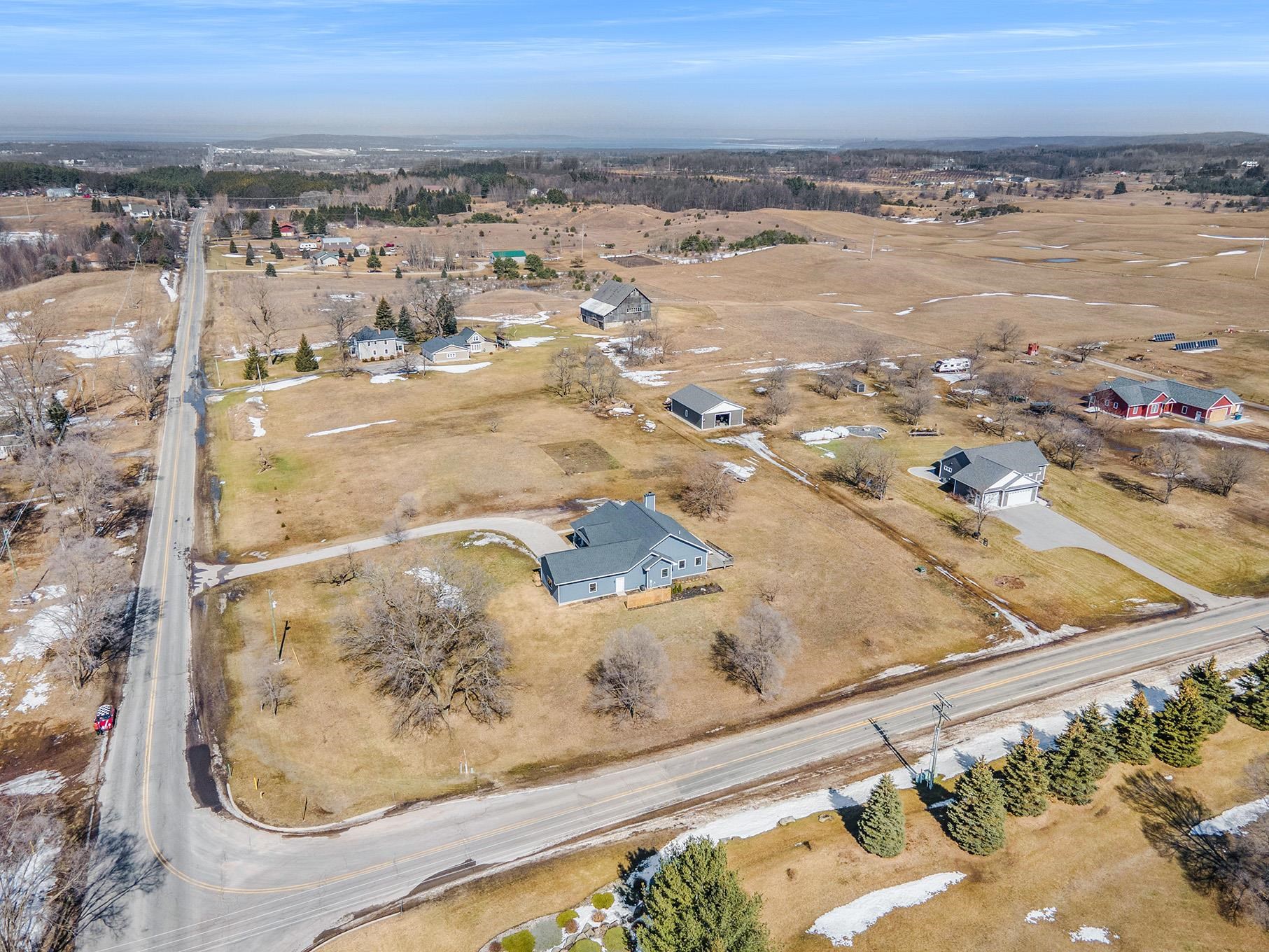 477 South Rusch Road Traverse City, MI 49696 - Photo 41 of 41 1897689-44.JPG